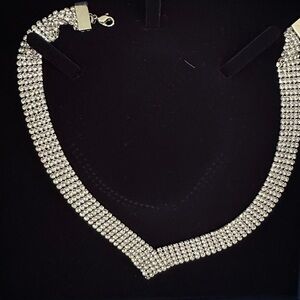 Swarovski necklace excellent condition